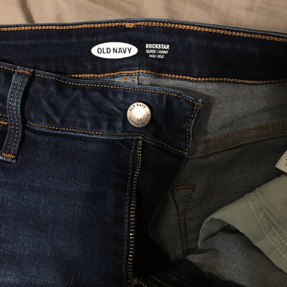 *NEW* High Rise Skinny Jeans